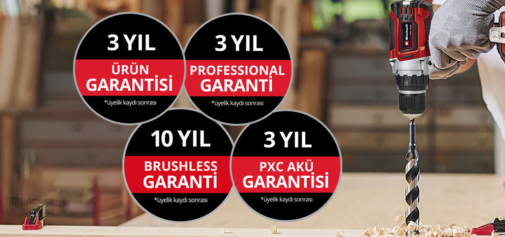  Burada bir atölyede Einhell matkap kullanan bir adam görebilirsiniz. Ek olarak, farklı garanti uzatma türleri için simgeler resmin üzerine yerleştirilmiştir. Aşağıdaki garanti uzatmaları mümkündür: ‘Ürün garantisi’, ‘Professional garanti’, ‘Brushless garanti’, ‘PXC Akü garantisi’.